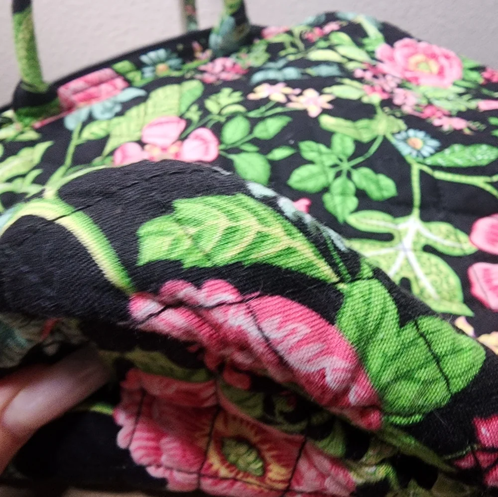 Vera Bradley Quilted Women's Laptop Bag Botanica Print
